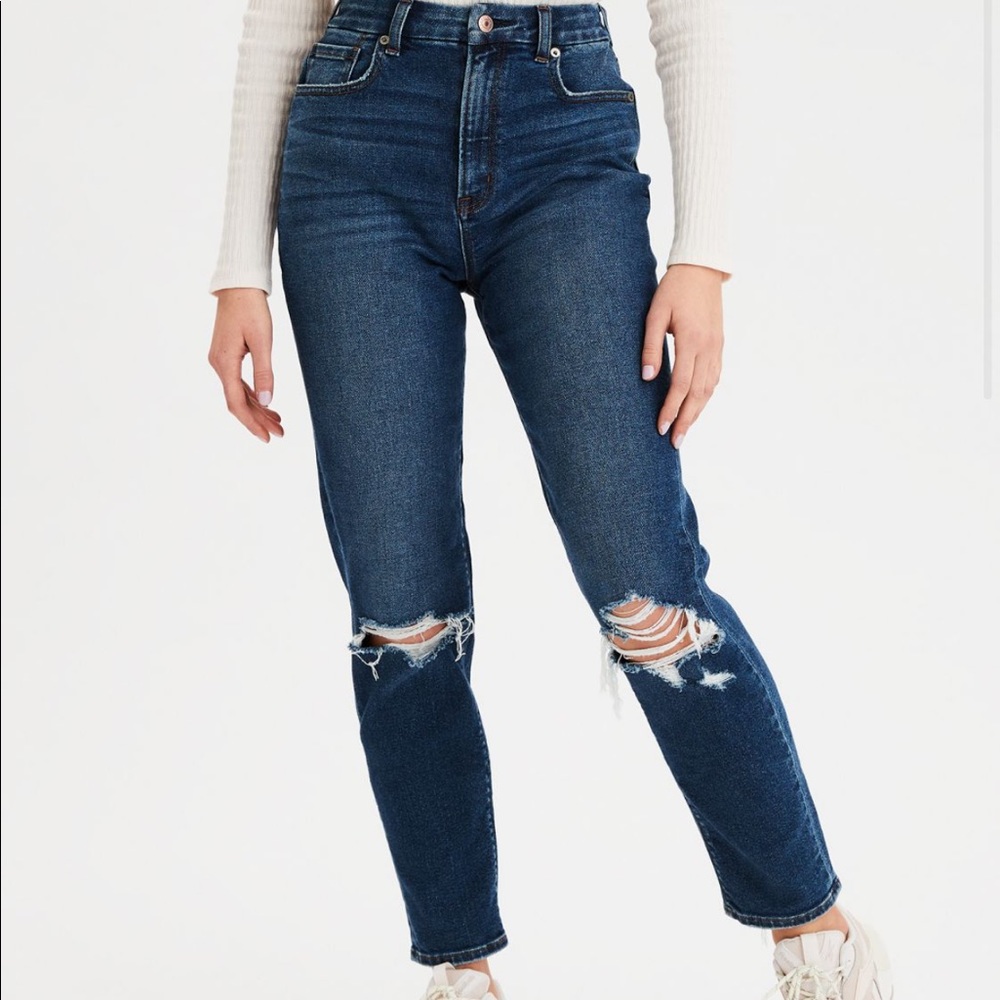 American Eagle Curvy Mom Jean